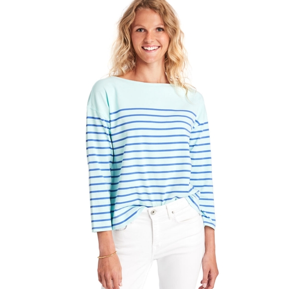 Vineyard Vines Tops - 🆕Vineyard Vines over dyed, striped boatneck tee, sz S.